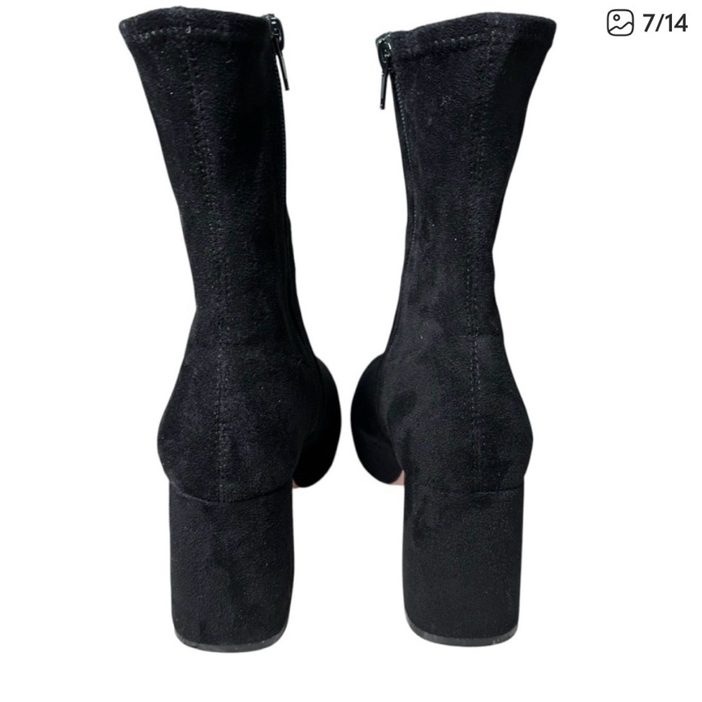 Chic Black Heeled Boots for Women - Picture 5 of 6